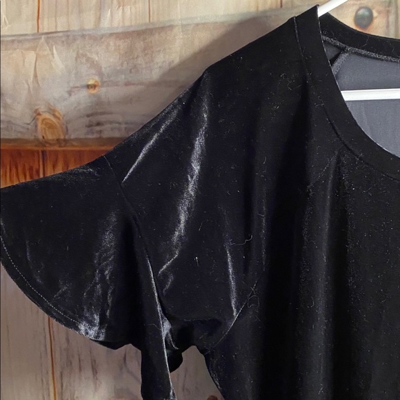 Worthington NWOT Black Velvet Short Sleeve Dress Soft Stretchy Comfy - Picture 4 of 5